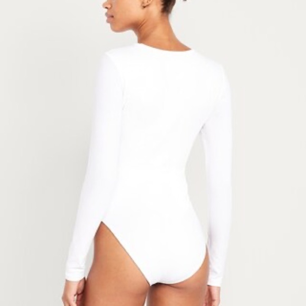 Old Navy Off-White Long Sleeve Bodysuit